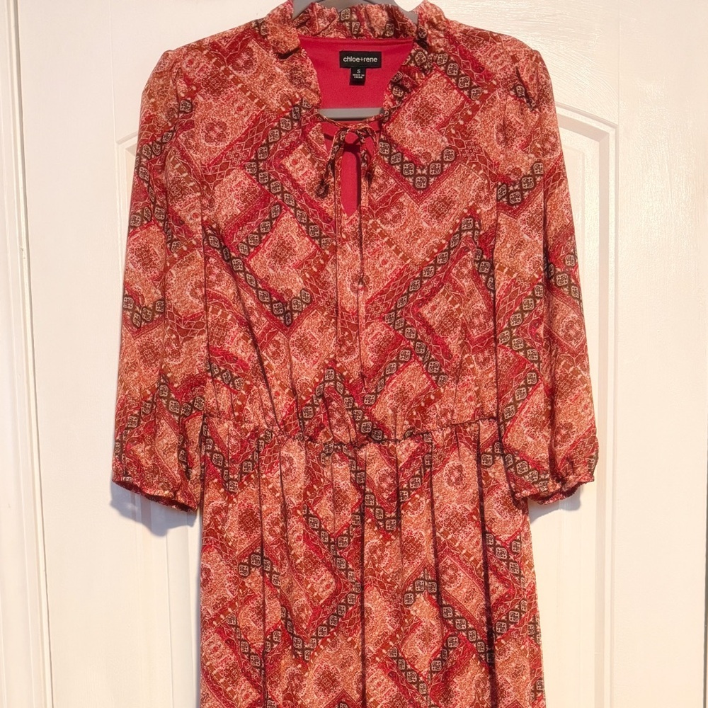 Chic Red Geometric Long Sleeve Dress